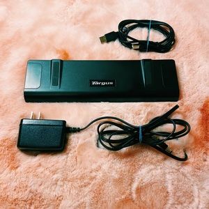 Targus ACP45US Docking Station with Digital Audio NWOT